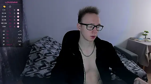 Alex silents online show from February 2025 11:08:02 AM