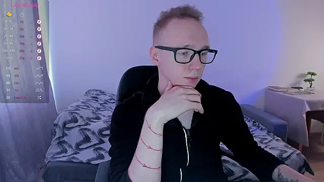 Alex silents online show from March 2025 10:00:02 AM