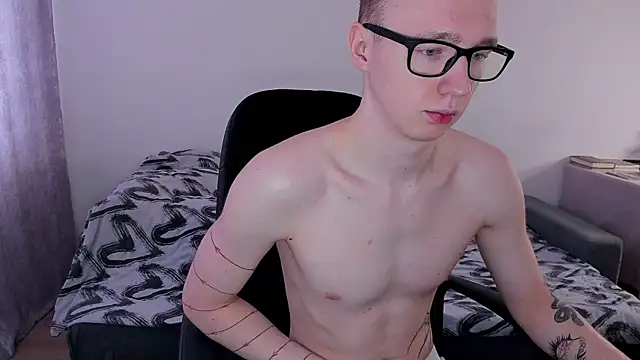 Alex silents online show from March 2025 10:00:02 AM