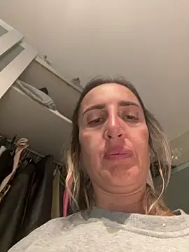 Snapshot of casalinga88 chatting on September 2025 01:16:02 PM casalinga88 online show from September 2025 01:16:02 PM