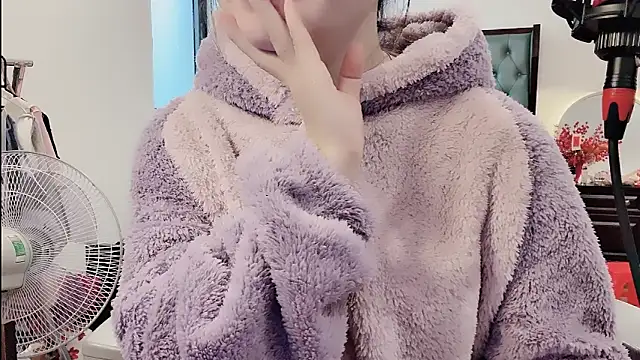 Snapshot of Berrysweet_68 chatting on February 2026 03:10:01 AM Berrysweet 68 online show from February 2026 03:10:01 AM