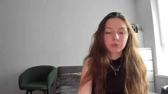 Adela Vetta online show from April 2026 01:57:02 PM