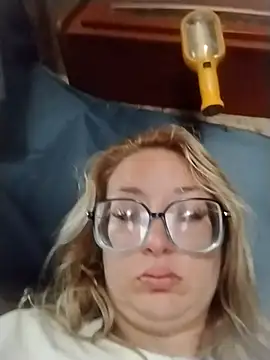 xWhoreAbleX Pika online show from November 2025 06:07:01 PM