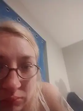 xWhoreAbleX Pika online show from March 2026 02:39:02 AM