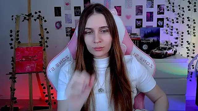 AliceCharmy online show from September 2025 10:04:02 AM