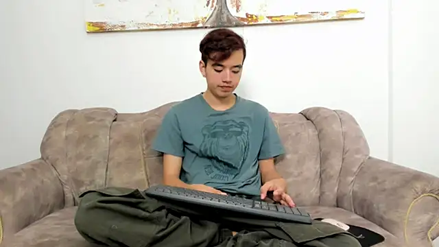 Snapshot of bunny_maxi chatting on November 2025 12:31:02 PM bunny maxi online show from November 2025 12:31:02 PM