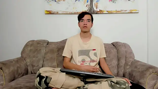 Snapshot of bunny_maxi chatting on November 2025 12:27:02 PM bunny maxi online show from November 2025 12:27:02 PM