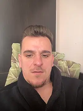 Huge cock22cm online show from March 2026 10:21:01 AM