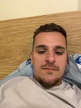 Huge cock22cm online show from June 2026 10:37:02 AM