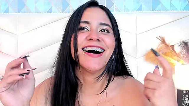 Brenda Garcia online show from February 2025 03:31:02 AM