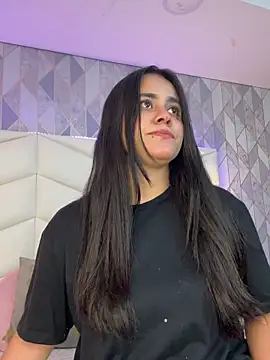 Brenda Garcia online show from March 2025 09:13:02 PM