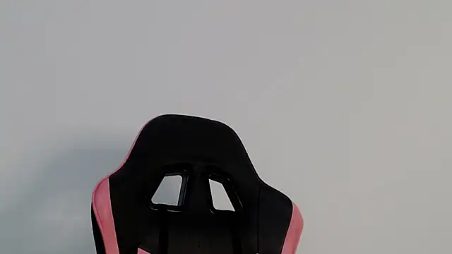 Snapshot of Emily_Guerra1 chatting on March 2025 04:46:02 PM Emily Guerra1 online show from March 2025 04:46:02 PM