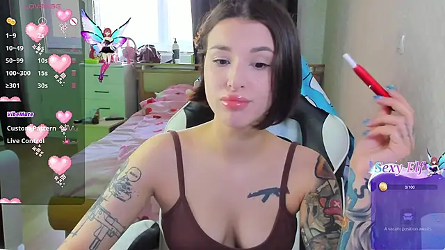 Snapshot of folinskayyya chatting on February 2026 06:26:01 AM folinskayyya online show from February 2026 06:26:01 AM