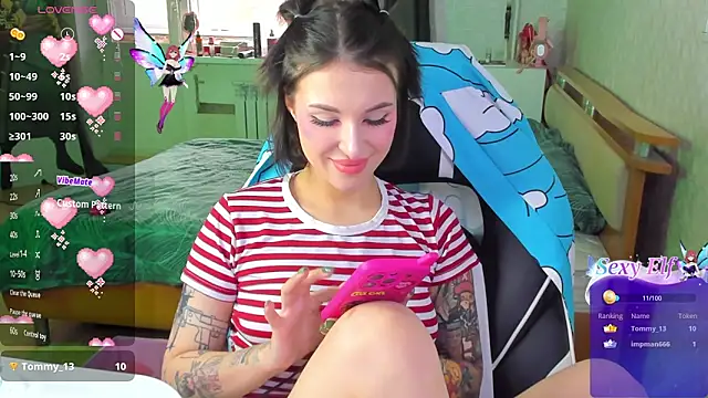 folinskayyya online show from April 2026 06:42:02 AM