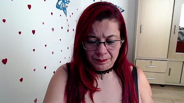 lilisa777 online show from February 2025 04:31:01 PM