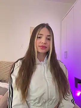 Ashleyjenner  online show from March 2026 01:05:02 PM