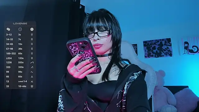 satanbabee online show from April 2026 10:55:02 PM