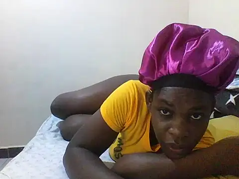 princess-cutie12 online show from October 2025 05:38:01 AM