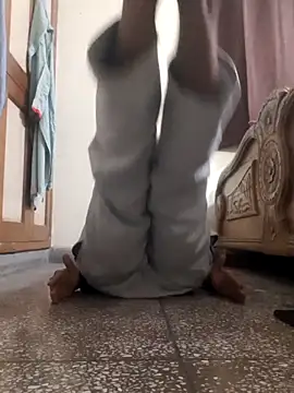 Snapshot of pleasurerkrishhhhh chatting on March 2025 04:34:02 PM pleasurerkrishhhhh online show from March 2025 04:34:02 PM