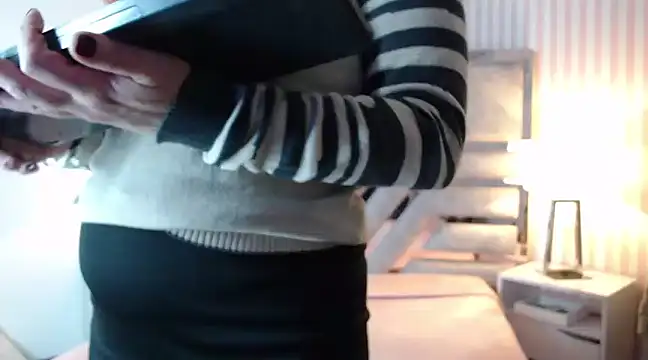 ViioletaMora online show from March 2025 07:21:02 PM