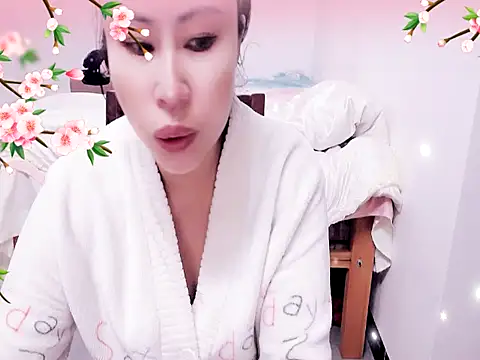 xiaoxuer online show from February 2025 04:41:02 AM