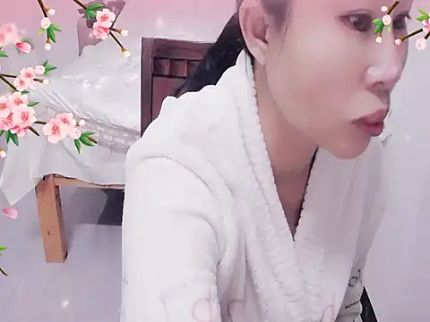 xiaoxuer online show from March 2025 05:18:02 AM