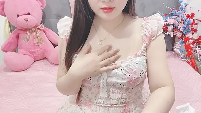 Funikio online show from February 2026 03:05:02 AM