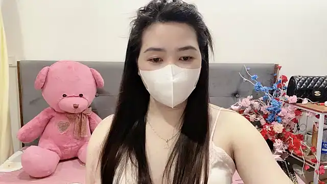 Funikio online show from March 2026 02:32:01 PM