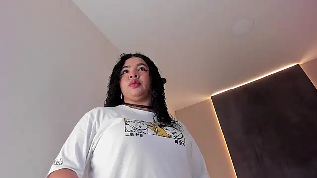 memphiswilliam online show from November 2025 02:44:01 AM