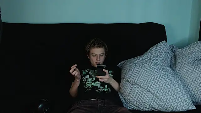 Snapshot of axxxturel chatting on December 2024 12:02:01 PM axxxturel online show from December 2024 12:02:01 PM