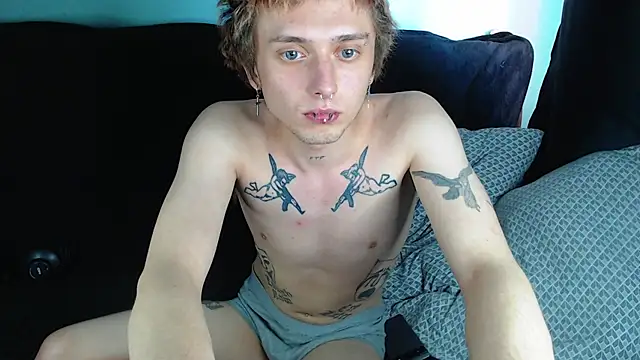 Snapshot of axxxturel chatting on January 2025 09:04:02 AM axxxturel online show from January 2025 09:04:02 AM