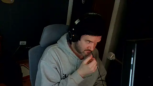 Stix Zadinia online show from February 2026 09:54:02 PM