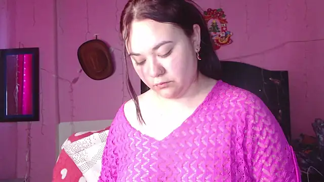 NikkiRous  online show from November 2025 12:49:02 PM