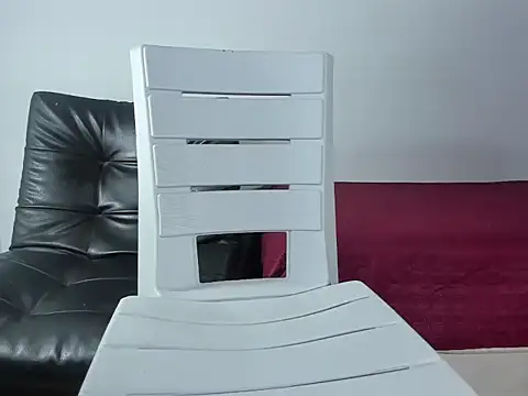 Snapshot of Milk_anastasia chatting on December 2025 09:10:02 PM Milk anastasia online show from December 2025 09:10:02 PM