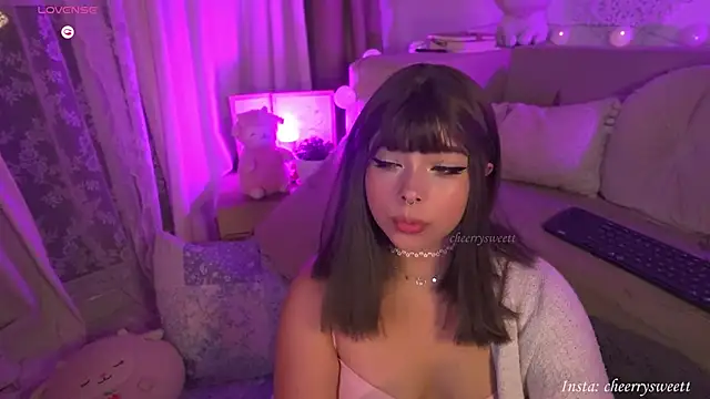 Cheerrysweett online show from January 2026 01:10:02 AM