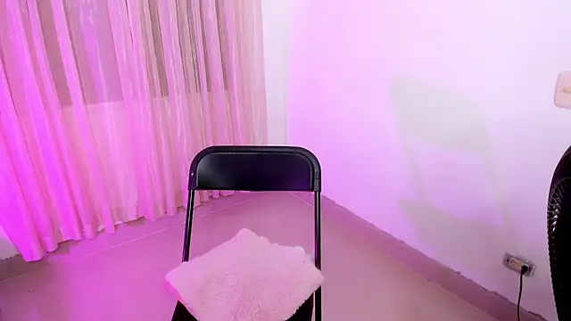 vale kross online show from October 2025 03:07:01 PM