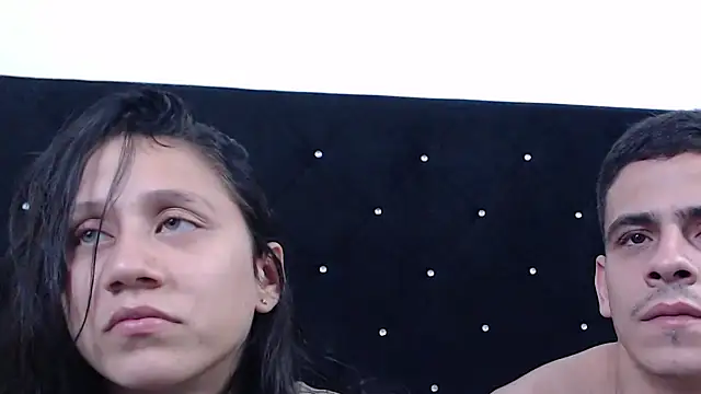 YeraldinAndJos online show from November 2025 03:10:02 AM