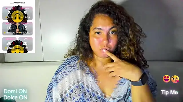 isobeladams20 online show from September 2025 12:10:02 AM