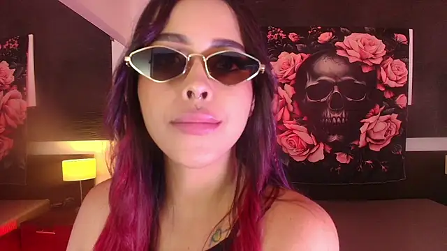 Snapshot of EvaaFoxxy1 chatting on April 2026 07:58:02 PM EvaaFoxxy1 online show from April 2026 07:58:02 PM