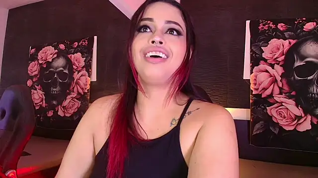 Snapshot of EvaaFoxxy1 chatting on April 2026 12:15:02 PM EvaaFoxxy1 online show from April 2026 12:15:02 PM