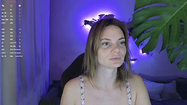 Snapshot of Sam_Klaus chatting on November 2025 10:54:02 PM Sam Klaus online show from November 2025 10:54:02 PM