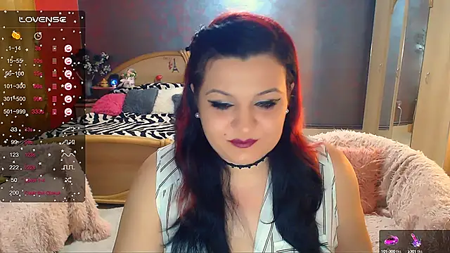 Ariellefoxy online show from January 2025 09:09:01 PM