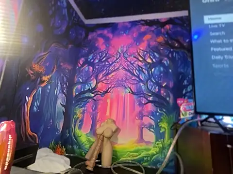 Snapshot of SarahStarr2020 chatting on December 2024 07:18:02 PM SarahStarr2020 online show from December 2024 07:18:02 PM