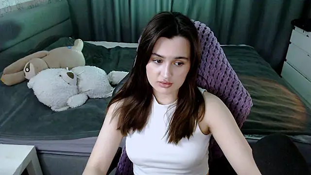 Snapshot of KiraYammy chatting on March 2025 10:31:02 PM KiraYammy online show from March 2025 10:31:02 PM