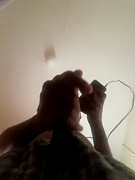 Gifttheskimaskboy online show from December 2024 11:27:01 AM