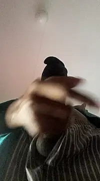 Gifttheskimaskboy online show from March 2025 02:26:02 PM