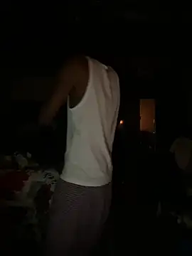 Gifttheskimaskboy online show from May 2026 07:19:01 PM