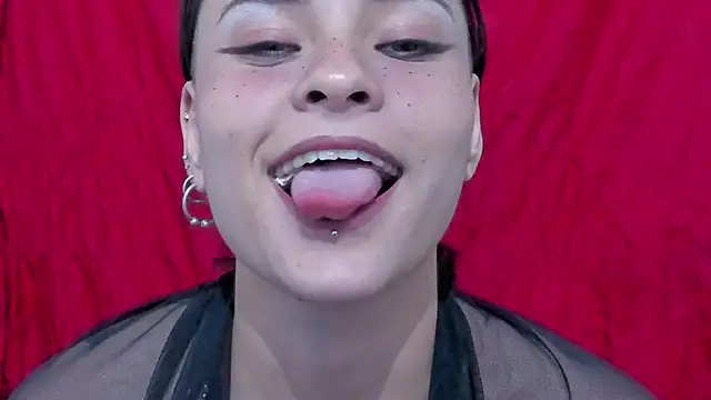 AnnyThompson  online show from April 2026 04:51:01 AM