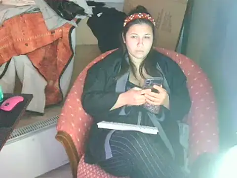 Snapshot of minette-sexy chatting on February 2025 07:44:02 PM minette-sexy online show from February 2025 07:44:02 PM