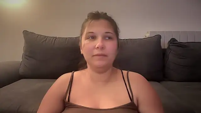 Snapshot of minette-sexy chatting on November 2025 05:09:01 PM minette-sexy online show from November 2025 05:09:01 PM